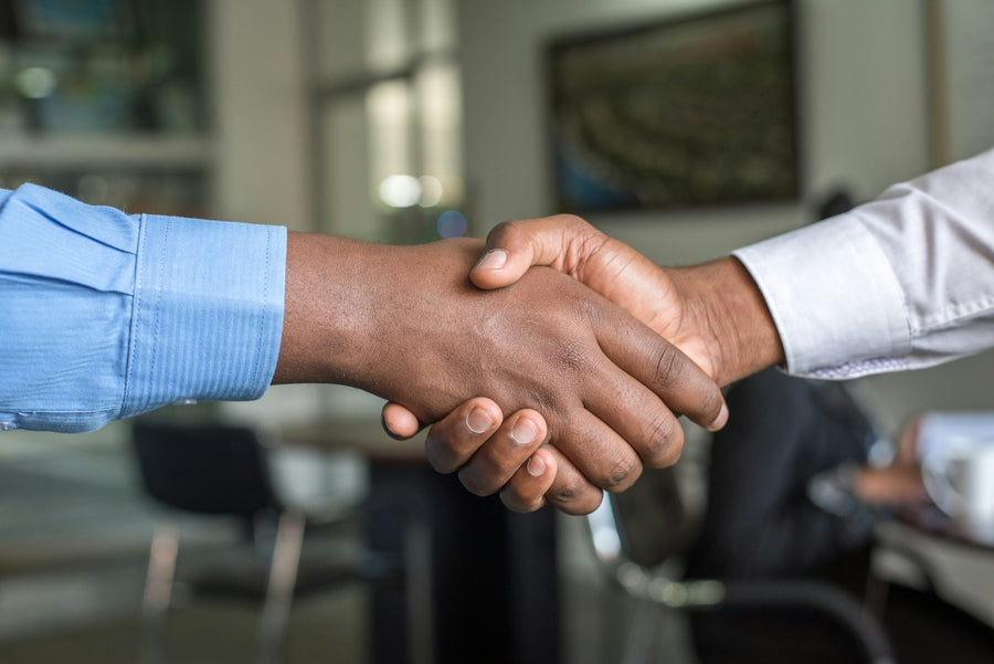 توولكيت العمل الحر — دليل وعقد وعرض سعر للمستقلين